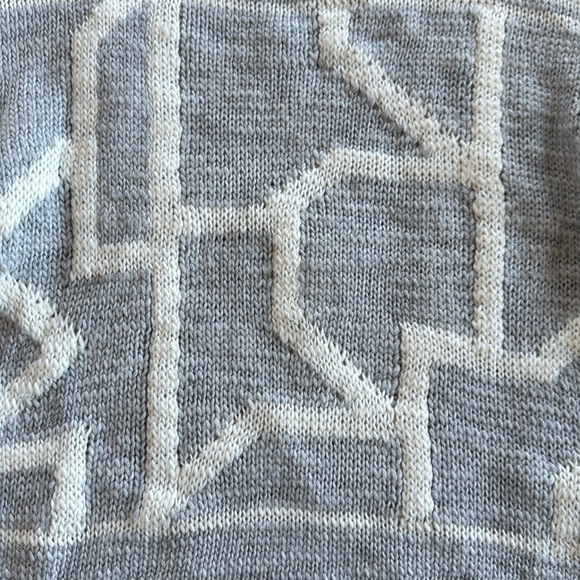 Caslon sweater with pattern size small - Picture 3 of 4